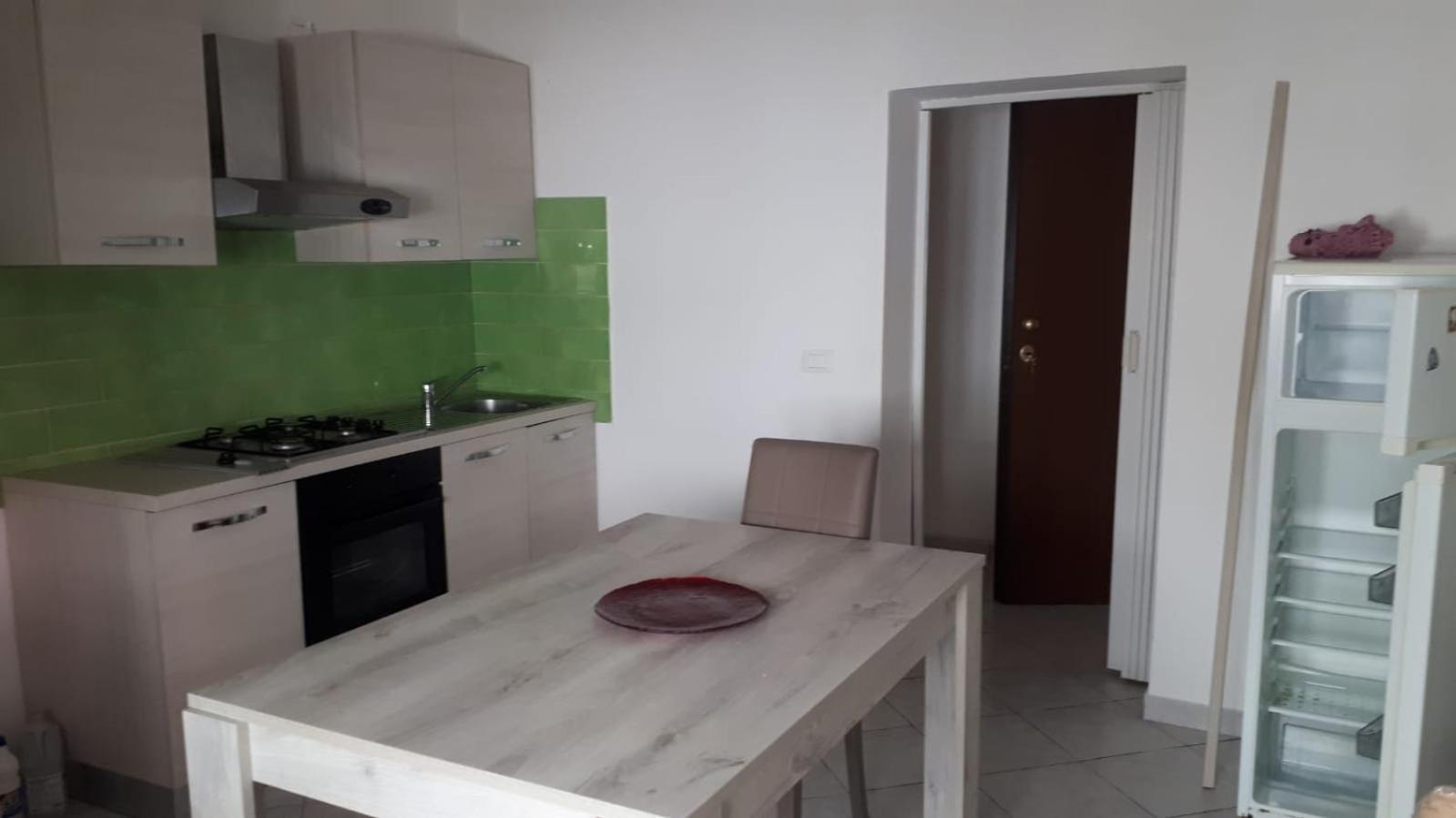 Morelli - Via Trento 7 * Follonica